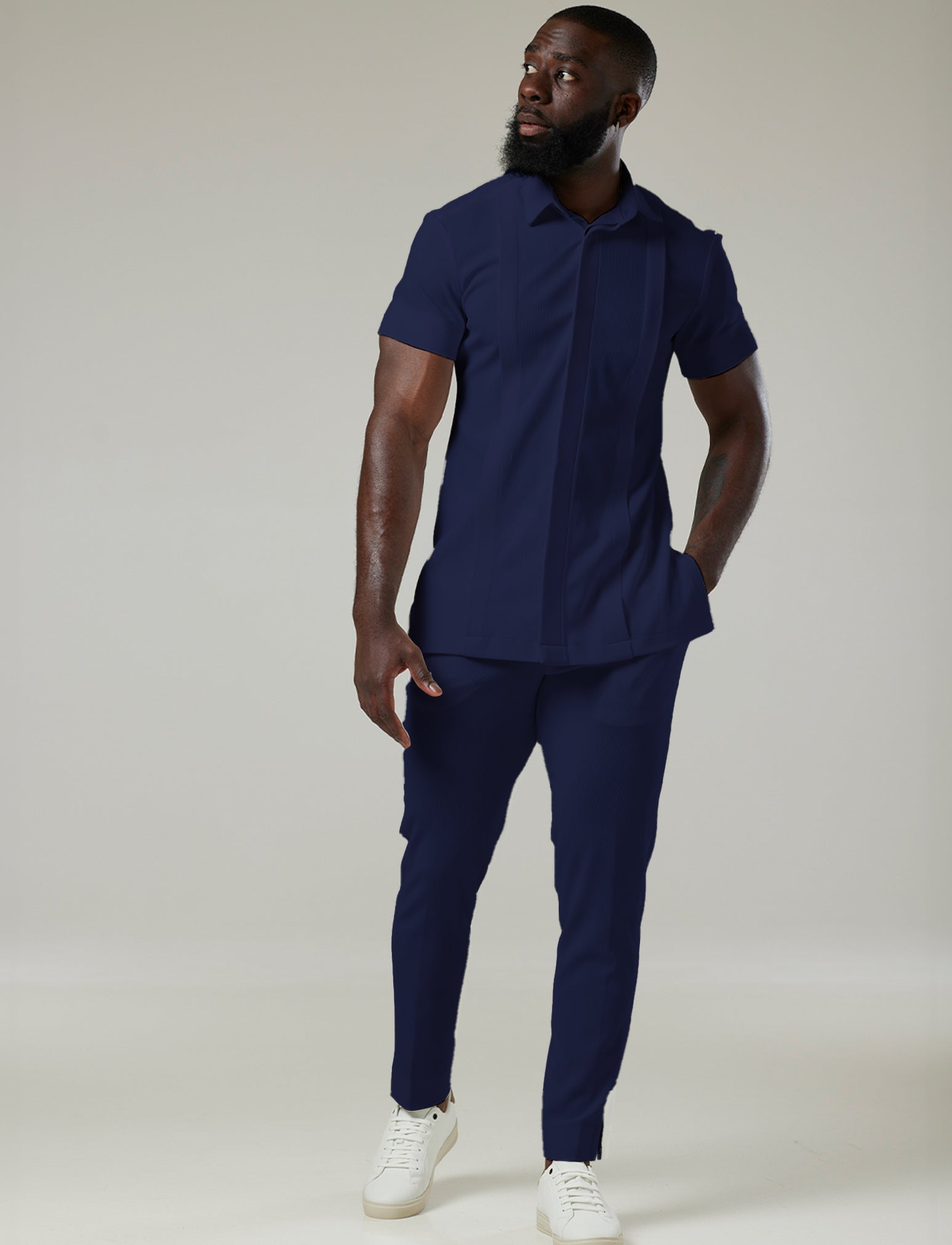 Embossed Pleated Classic Set